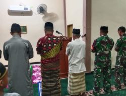 Koramil 1426-07/Pattallassang Gelar Sholat Subuh Berjamaah Keliling Bersama Masyarakat