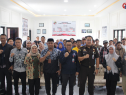Jaksa Pelita Pesisir Hadir di Takalar, Kejari Jemput Bola Beri Penyuluhan dan Konsultasi Hukum untuk Nelayan