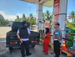 Atasi Antrean Panjang, Polres Pinrang Cek SPBU Tiroang dan Pastikan Stok BBM Subsidi Aman