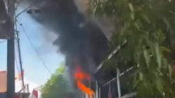 Kebakaran Hanguskan 5 Rumah di Borong Manggala, Satu Ibu Hamil Dilarikan ke Rumah Sakit