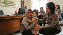 Polrestabes Makassar Selamatkan Balita yang Disandera Akibat Utang Arisan Ibunya